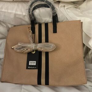 Adorable stylish tote. Look for less design